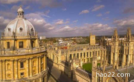 英国最好的10所大学排行  牛津大学排第二 第2张