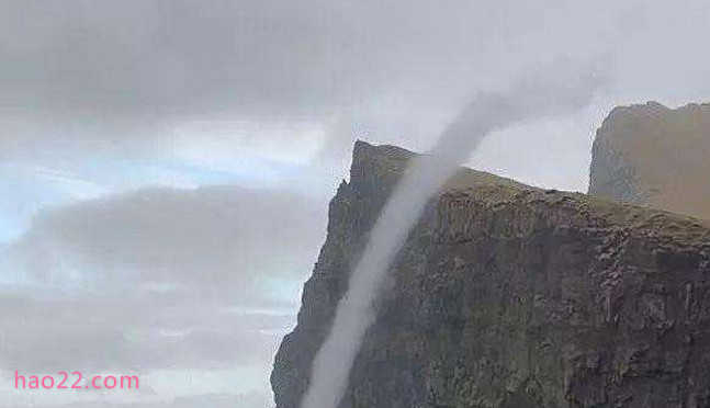 丹麦反重力瀑布 逆流而上直冲470米绝壁  第1张