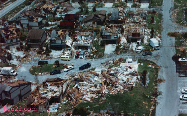 美国历史上十大飓风 每一场飓风都是无情的灾难  第8张