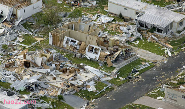 美国历史上十大飓风 每一场飓风都是无情的灾难  第4张