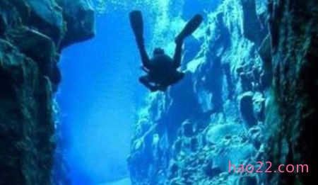 世界上最深的海沟 马里亚纳海沟达11034米  第3张