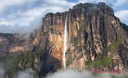 世界上落差最大的瀑布 安赫尔瀑布飞流直下三千尺 