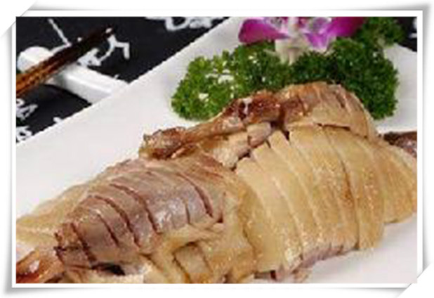 南京必吃十大美食：肤白肉嫩的咸水鸭了解一下 