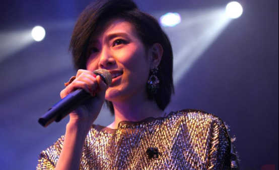十大华语女歌手经典伤感歌曲 星月神话上榜,第一震撼人心(图6)